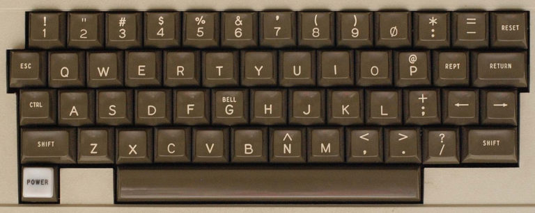 Apple-II-keyboard-768x307.jpg